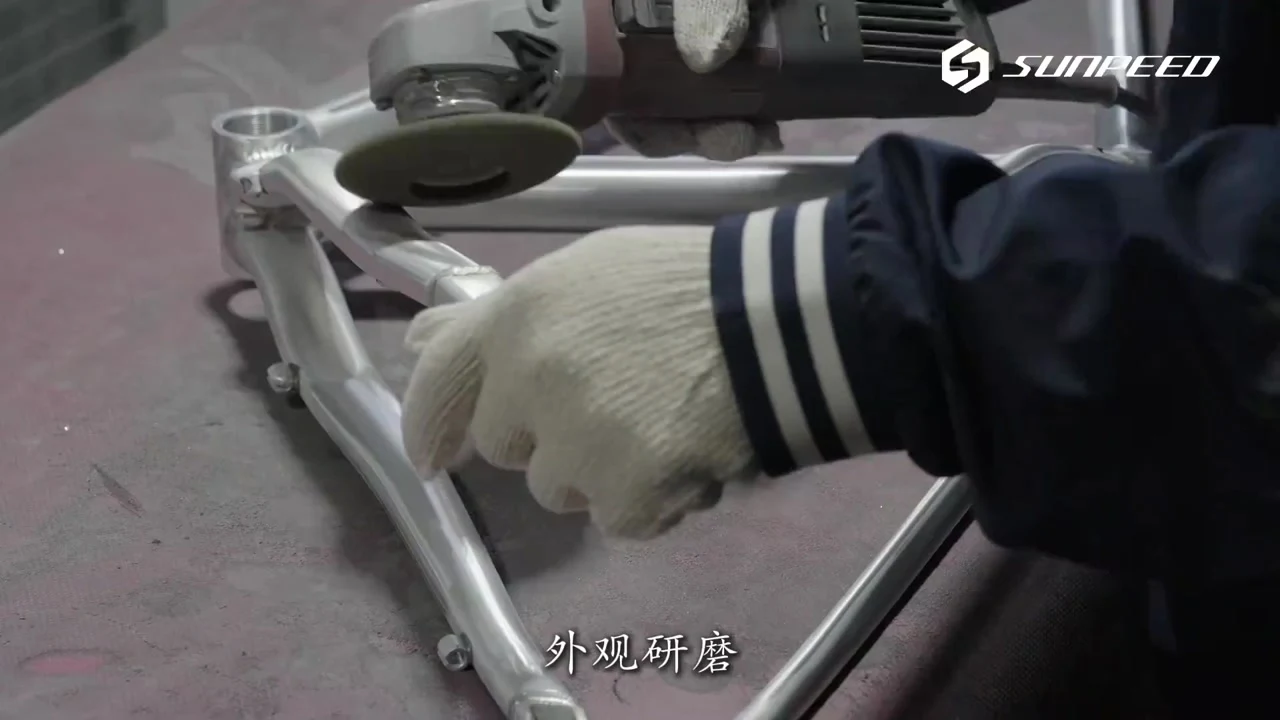 速比特 ZERO · 山地车生产纪录片 · 视频画面